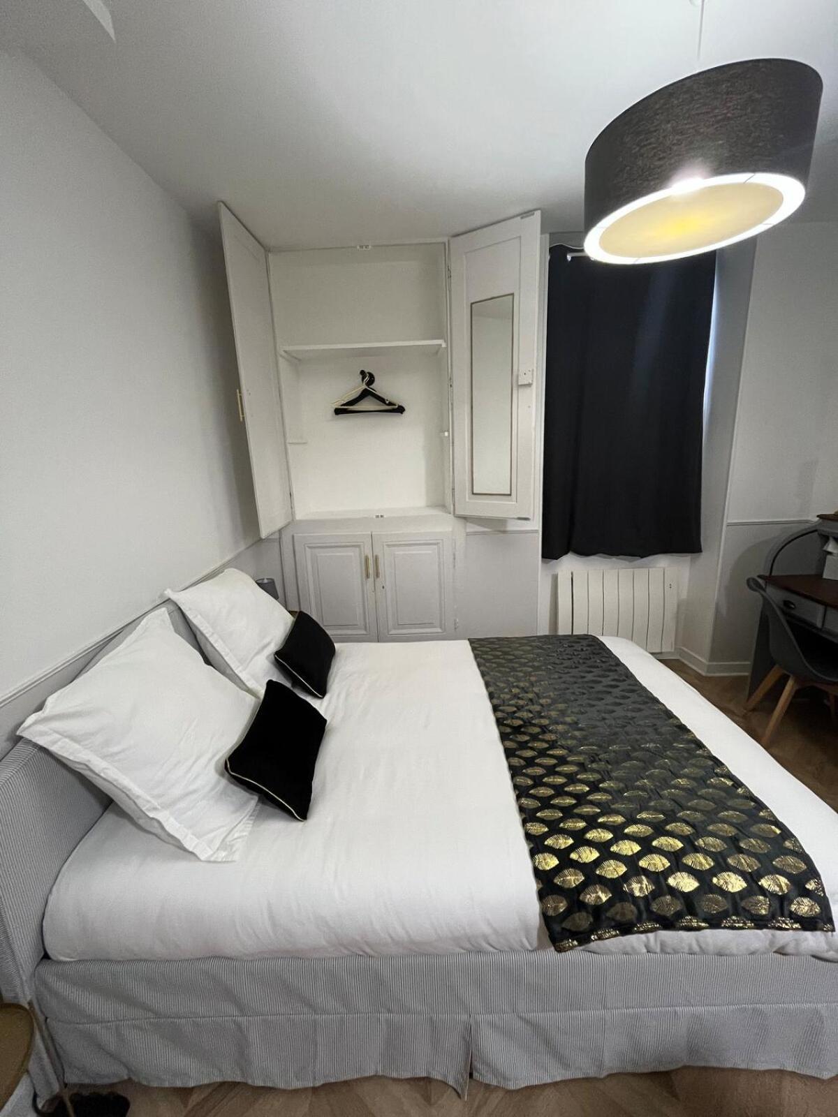 Le Studio Haslay Seraucourt En Plein Coeur De Ville De Bourges - Charme De L Ancien Et Confort Contemporain 外观 照片
